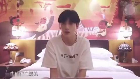 吃瓜的视频表演,趣味横生的表演盛宴