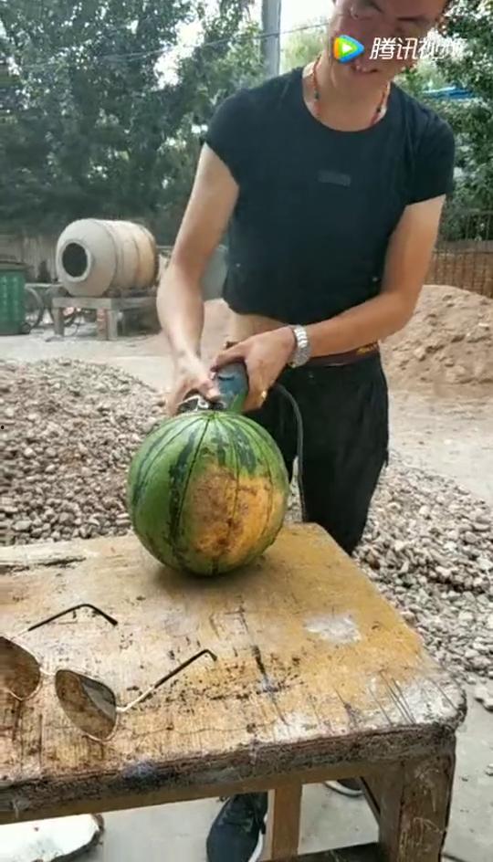 工地吃瓜完整视频,现场实况视频曝光