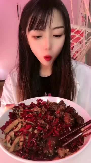 张家界主播吃瓜视频大全,揭秘网红幕后生活  第3张