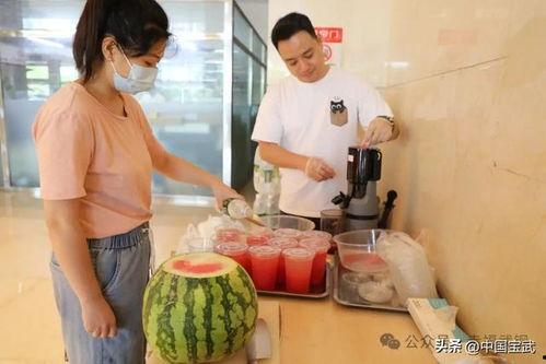 礼县吃瓜事件视频播放,视频曝光引发网友热议  第3张