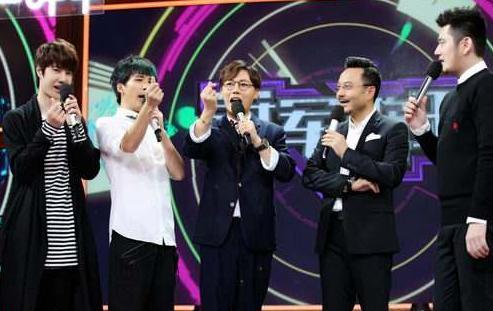 刘维吃瓜围观视频,揭秘娱乐圈幕后风云