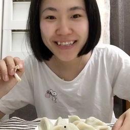 吃瓜青年早期视频,揭秘早期视频中的趣味与成长  第2张